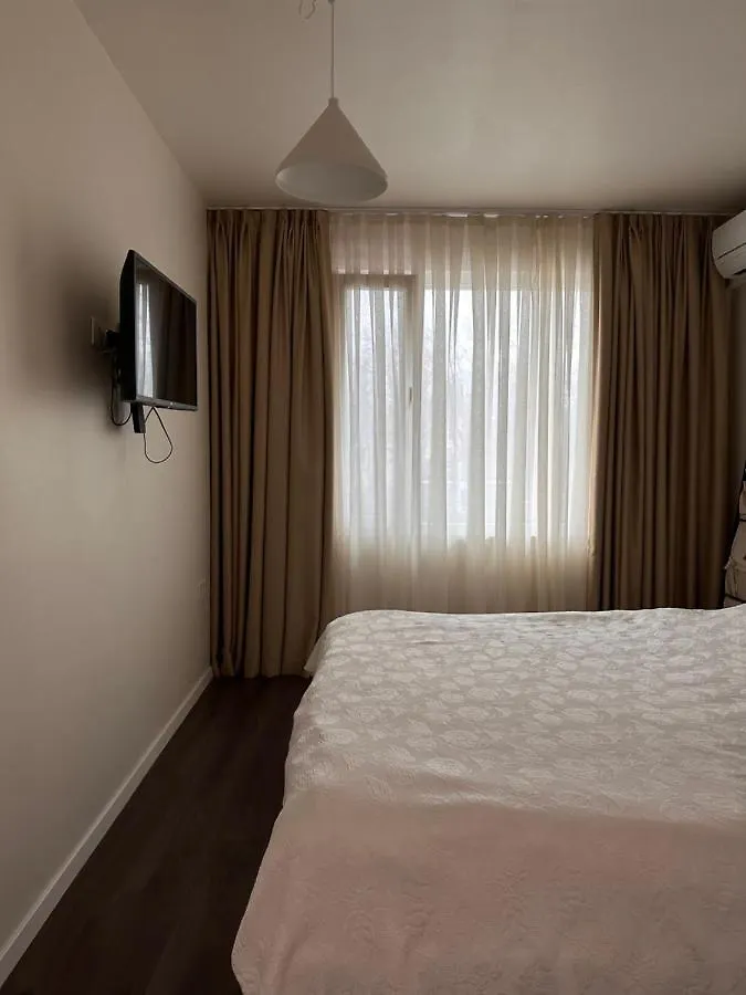 New Luxury Furnished Apartment - Beach, Varna Center & Fast Wi-Fi Bulgaria