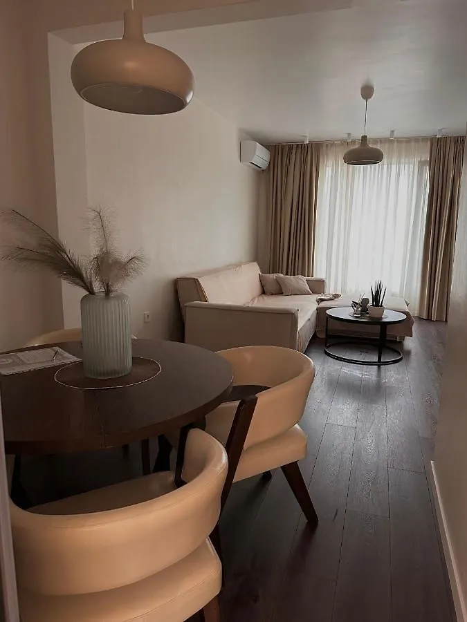 New Luxury Furnished Apartment - Beach, Varna Center & Fast Wi-Fi Bulgaria